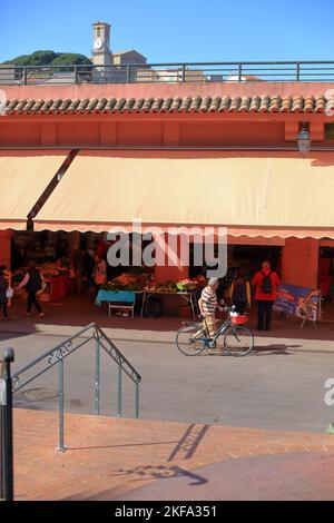 Les Marches Forville, Cannes, Côte d'Azur, Alpes Maritimes, 06, PACA Banque D'Images