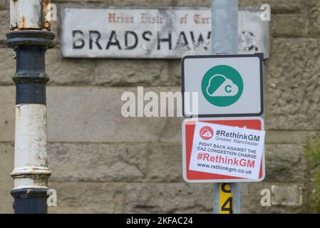 Edenfield, Grand Manchester. Nouveau panneau indiquant la zone d'air pur controversée qui sera en service à partir du 30 mai 2022 Banque D'Images