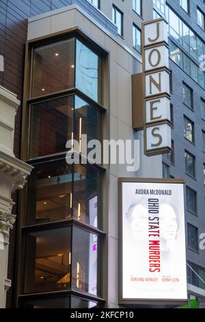 Le théâtre James Earl Jones était autrefois le Cort, 2022, NYC, Etats-Unis Banque D'Images