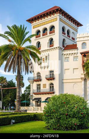 L'élégant Casa Monica Resort & Spa, un hôtel de luxe de style architectural de style mauresque de 19th siècles dans la ville historique de St. Augustine, Floride. (ÉTATS-UNIS) Banque D'Images