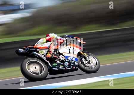 Phillip Island, Australie, 18 novembre 2022. Axel Bassani d'Italie sur le circuit Motocorsa Racing Ducati lors du Championnat du monde de Superbike 2022 de FIM au circuit de Phillip Island sur 18 novembre 2022 à Phillip Island, en Australie. Crédit : Dave Helison/Speed Media/Alamy Live News Banque D'Images