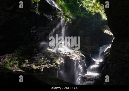 Vue sur la gorge du parc national de Watkins Glen Banque D'Images