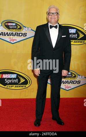 Drew Carey qui assistait aux NASCAR Sprint Cup Series Awards 2015 au Wynn Hotel & Casino, Las Vegas, 4 décembre 2015. Banque D'Images