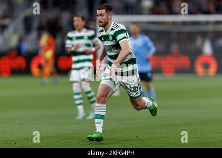 SYDNEY, AUSTRALIE - NOVEMBRE 17 : Anthony Ralston, du Celtic, a vu courir pendant le match entre Sydney et le Celtic au stade Allianz de 17 novembre 2022 à Sydney, en Australie Banque D'Images