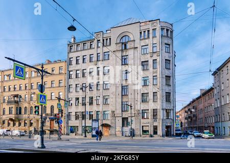 Avenue Ligovsky, vue sur l'ancienne maison rentable de A.L. Sagalov, construit dans le style moderne en 1913-1914, un monument de l'architecture: St. Peters Banque D'Images