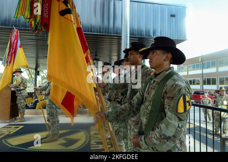 1st Cavalry Division a accueilli de nouveaux troopers après qu'ils ont terminé leur intégration de troupe Pegasus en traitement à fort Hood, Texas, 15 septembre 2022. Les troopistes passent moins de deux semaines à apprendre l'histoire de la division et à obtenir le temps de s'établir. Banque D'Images