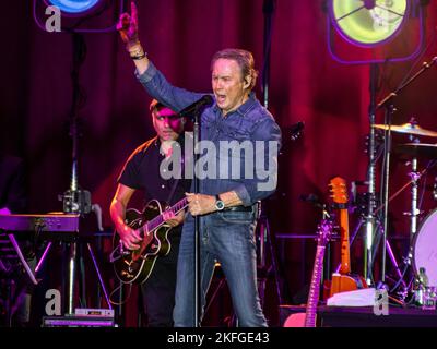 Peter Kraus (né le 18th mars 1939 sous le nom de Peter Siegfried Krausnecker à Munich), chanteur et acteur germano-autrichien. Concert dans le cadre de son grand anniversaire Tour 2019 (allemand: Die große Jubiläumstour live 2019), à Rittal-Arena à Wetzlar, Allemagne. 21th novembre 2019. Crédit: LademannMedia Banque D'Images