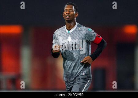 EINDHOVEN, PAYS-BAS - NOVEMBRE 18 : Glynor Plet de Telstar pendant le match néerlandais Keuken Kampioen Divie entre le FC Eindhoven et sc Telstar au stade Jan Louwers sur 18 novembre 2022 à Eindhoven, pays-Bas (photo de Joris Verwijst/Orange Pictures) Banque D'Images