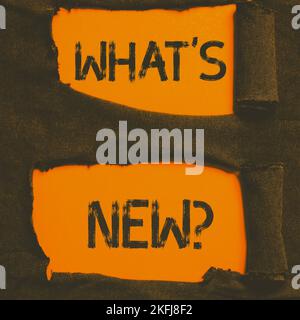 Affiche textuelle indiquant les nouveautés. Mot pour demander à propos des dernières mises à jour tendances nouvelles Banque D'Images