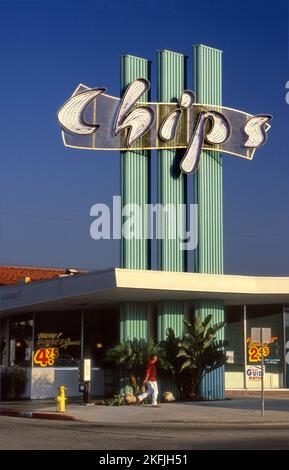 Enseigne de style Googie et architecture de Chips Coffee Shop à Hawthorne, CA Banque D'Images