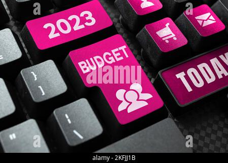 Texte d'écriture 2023 Budget. Concept Internet Plan financier d'entreprise pour la nouvelle année Stratégie d'investissement Banque D'Images