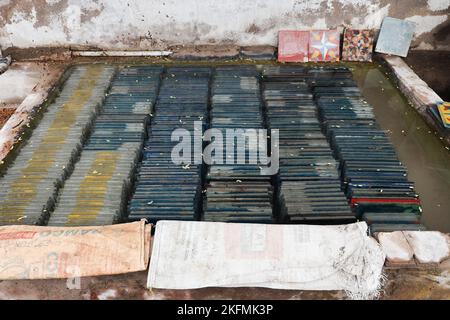 Production de carreaux Athangudi à Attangudi, Tamil Nadu, Inde . Banque D'Images