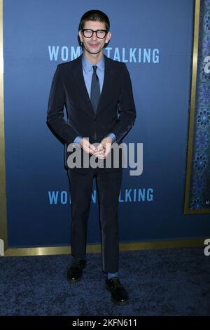 Beverly Hills, États-Unis. 17th novembre 2022. LOS ANGELES - NOVEMBRE 17: Ben Whishaw à la première de conversation des femmes au Samuel Goldwyn Theatre sur 17 novembre 2022 à Beverly Hills, CA (photo par Katrina Jordanie/Sipa USA) crédit: SIPA USA/Alay Live News Banque D'Images