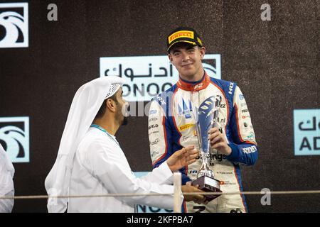 Yas Island, Abu Dhabi - 19/11/2022, VERSCHOOR Richard (nld), Trident, Dallara F2, portrait lors de la ronde 14th du Championnat de Formule 2 de la FIA 2022, de 18 novembre à 20, 2022 sur le circuit pas Marina, à Yas Island, Abu Dhabi - photo: Sebastian Rozendaal/DPPI/LiveMedia Banque D'Images