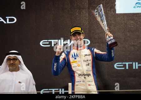 Yas Island, Abu Dhabi - 19/11/2022, VERSCHOOR Richard (nld), Trident, Dallara F2, portrait lors de la ronde 14th du Championnat de Formule 2 de la FIA 2022, de 18 novembre à 20, 2022 sur le circuit pas Marina, à Yas Island, Abu Dhabi - photo: Sebastian Rozendaal/DPPI/LiveMedia Banque D'Images