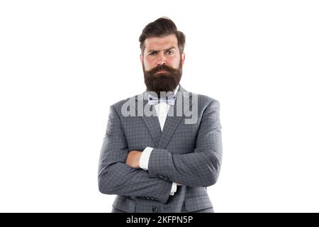 modèle de mode masculin posant. Beau modèle de brunette avec barbe et moustache. Portrait d'homme d'affaires. La combinaison parfaite. Homme barbu en costume cher Banque D'Images