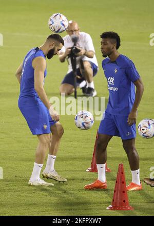 Doha, Qatar - 19 novembre 2022, Karim Benzema, Kingsley Coman de France pendant la pratique de Team France avant la coupe du monde de la FIFA 2022 sur 19 novembre 2022 à Doha, Qatar - photo: Jean Catuffe/DPPI/LiveMedia Banque D'Images