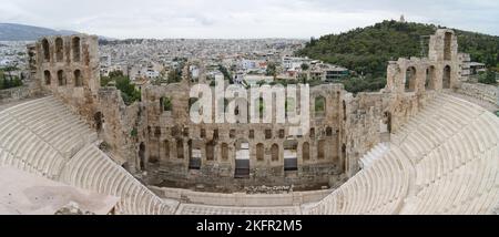 Odéon de Herodes Atticus, alias Herodeion, structure du théâtre romain sur la pente sud-ouest de l'Acropole, vue panoramique, Athènes, Grèce Banque D'Images