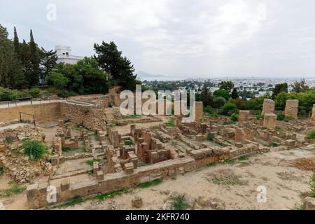 Vue sur le site historique Byrsa Hill à Carthage, Tunisie. Patrimoine mondial de l'UNESCO. Site archéologique de Carthage. Lieu de l'histoire. Banque D'Images