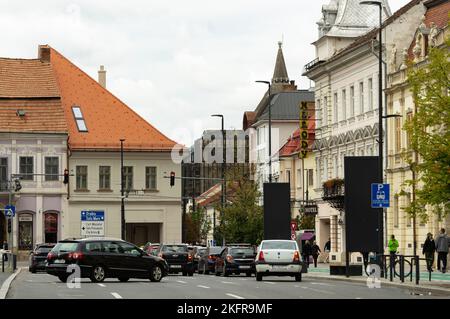 Cluj-Napoca, Roumanie - 17 septembre 2022: Hintz Maison et Hôtel Central Melody, bâtiments avec une belle architecture sur la place de l'Union, dans le centre Banque D'Images