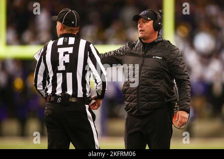 Seattle, WA, États-Unis. 19th novembre 2022. Kalen DeBoer, entraîneur-chef de Washington Huskies, lors d'un match de football de la NCAA entre les Colorado Buffaloes et les Washington Huskies au stade Husky de Seattle, en Australie occidentale. Sean Brown/CSM/Alamy Live News Banque D'Images