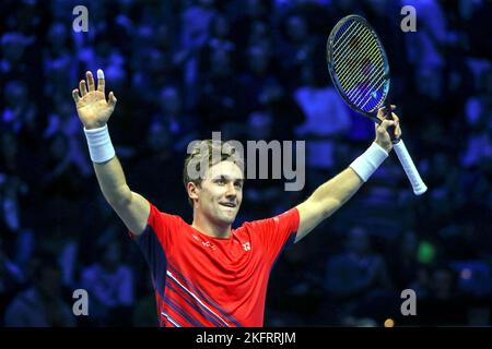 Turin, Italie. 19th novembre 2022. Casper Ruud, de Norvège, célèbre après un match semi-inal des finales ATP contre Andrey Rublev, de Russie, à Turin, Italie, le 19 novembre 2022. Credit: STR/Xinhua/Alay Live News Banque D'Images
