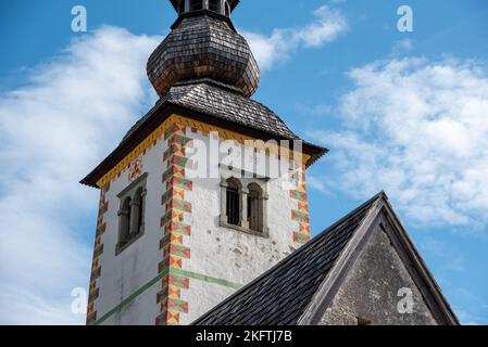 Ancienne église Saint-Jean-Baptiste au lac Bohinj dans le parc national de Triglav, les Alpes Juliennes, Slovénie Banque D'Images