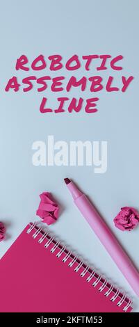 Écriture manuscrite ligne d'assemblage robotique. Mot écrit sur l'utilisation pour augmenter la vitesse de production et la cohérence Banque D'Images