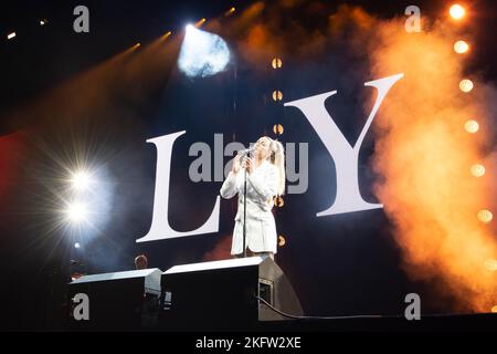 Glasgow, Écosse, 19 novembre 2022, Lyra se produisant à l'OVO Hydro à Glasgow le 19 novembre 2022Credit : Glasgow Green at Winter Time Credit : james Edmond / Alamy Live News Banque D'Images