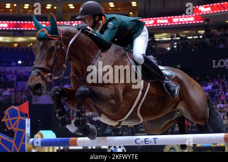 Prague, République tchèque. 20th novembre 2022. Equestrian EDOUARD SCHMITZ de MIAMI CELTICS en finale de la Super Cup de GCL lors des éliminatoires des Longines Global Champions 2022 à Prague en République tchèque. (Credit image: © Slavek Ruta/ZUMA Press Wire) Credit: ZUMA Press, Inc./Alamy Live News Banque D'Images