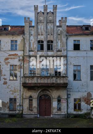 Palais abandonné à Dobrocin Basse-Silésie Pologne Banque D'Images