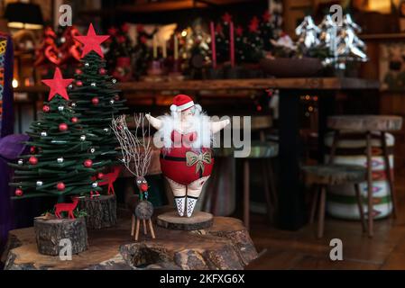 Père Noël, maman de noël, cadeau de noël, boutique, sélection Banque D'Images