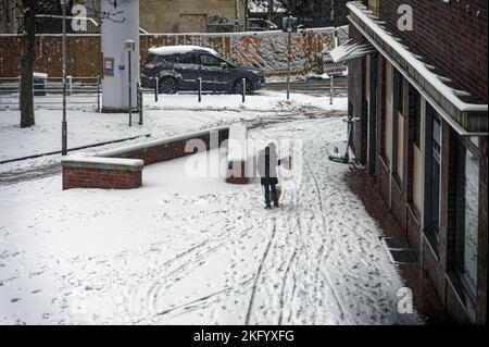 Schnee dépose à Hanovre .Linden. Banque D'Images