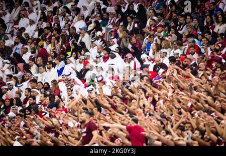 Doha, Qatar. 20th Nov, 2022. Ou 20.11.2022 Katar Fanblock Qatar - coupe du monde de l'Equateur 2022 au Qatar crédit: Moritz Müller Copyright (nur für journaliste Banque D'Images