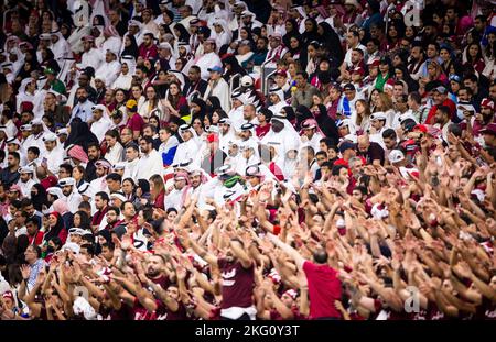 Doha, Qatar. 20th Nov, 2022. Ou 20.11.2022 Katar Fanblock Qatar - coupe du monde de l'Equateur 2022 au Qatar crédit: Moritz Müller Copyright (nur für journaliste Banque D'Images