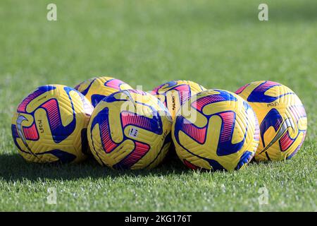 Une vue générale des ballons de match des femmes de Liverpool lors du match de la Super League des femmes de Barclays entre Brighton et Albion Hove Women contre Liverpool Banque D'Images