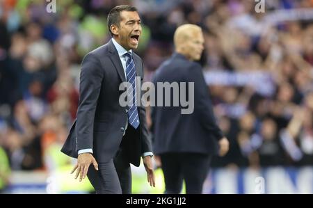 Photo du dossier datée du 09-08-2022 de Giovanni van Bronckhorst. Les Rangers ont mis à la porte le gérant Giovanni van Bronckhorst après un an de responsabilité. Date de publication : lundi 21 novembre 2022. Banque D'Images