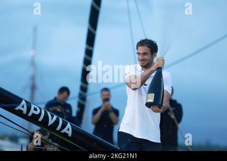 DALIN Charlie - APIVIA - IMOCA à l'arrivée de la route du Rhum-destination Guadeloupe 2022, course transatlantique solo, Saint-Malo - Guadeloupe (6 562 kilomètres) sur 6 novembre 2022 à Saint-Malo, France - photo Pierre Bouras / DPPI Banque D'Images