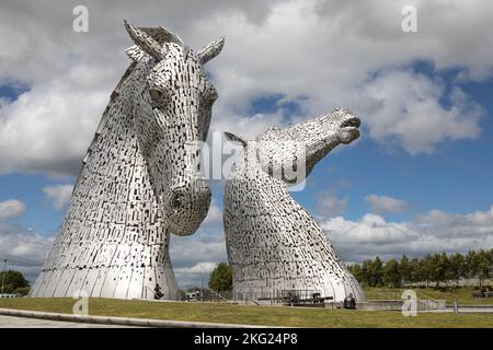 Les deux Kelpies à l'Helix, Falkirk, en Écosse Banque D'Images