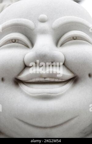 Bouddha souriant ou grande statue de Bouddha Maitreya heureux. Danang. Vietnam. Banque D'Images