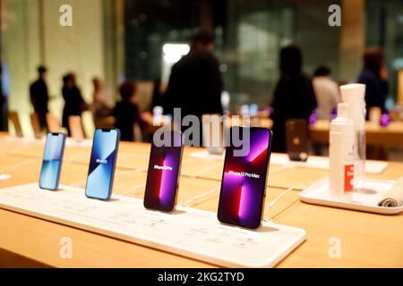 Magasin Apple à Yas Mall à Abu Dhabi, Abu Dhabi. Émirats arabes Unis. Banque D'Images