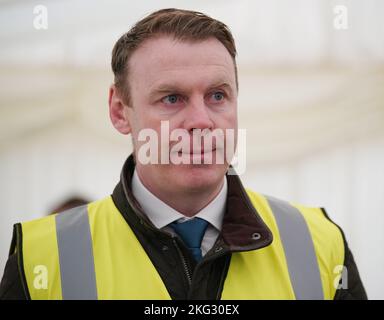 John Coleman, chef de la direction de l'Agence de développement des terres (ADL), s'exprimant au moment du lancement de la construction de 597 maisons abordables dans le développement de Shankhill à Shanganagh, Co Dublin. Date de la photo: Lundi 21 novembre 2022. Banque D'Images