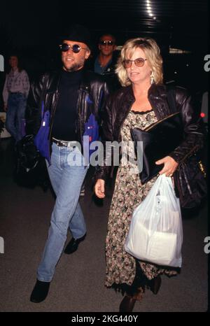 Maurice Gibb et sa femme Yvonne Gibb Circa des années 1990. Crédit: Ralph Dominguez/MediaPunch Banque D'Images