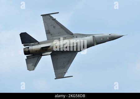 Préfecture d'Aomori, Japon - 11 septembre 2022 : Lockheed Martin F-16C de l'armée de l'air américaine Faucon combat avions de combat multirôles. Banque D'Images