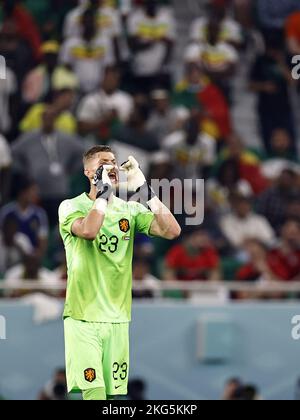 Doha, Qatar. 21st novembre 2022. DOHA - le gardien de but néerlandais Andries Noppert lors de la coupe du monde de la FIFA, le Qatar 2022 a disputé Un match entre le Sénégal et les pays-Bas au stade Al Thumama sur 21 novembre 2022 à Doha, au Qatar. ANP MAURICE VAN STONE crédit: ANP/Alamy Live News Banque D'Images