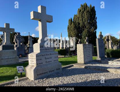 Dublin, Irlande. 5th octobre 2022. 20221005 - Eamon de Valera, révolutionnaire irlandais, homme politique et homme d'État, est enterré au cimetière Glasnevin de Dublin, en Irlande. Figure de proue de l’indépendance et de la politique irlandaise au début du siècle 20th, de Valera a plus tard été Premier ministre et président irlandais. (Image de crédit : © Chuck Myers/ZUMA Press Wire) Banque D'Images