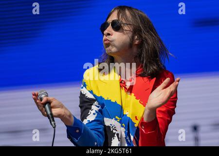 SOUTHSEA, ANGLETERRE : Primal Scream ouvre le festival victorieux sur la scène du château. Avec: Bobby Gillespie où: Portsmouth, Royaume-Uni quand: 26 août 2022 crédit: Neil Lupin/WENN Banque D'Images