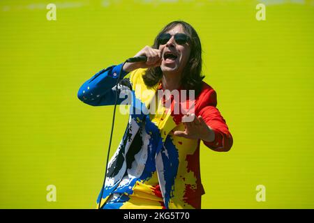 SOUTHSEA, ANGLETERRE : Primal Scream ouvre le festival victorieux sur la scène du château. Avec: Bobby Gillespie où: Portsmouth, Royaume-Uni quand: 26 août 2022 crédit: Neil Lupin/WENN Banque D'Images