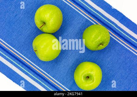 Pommes vertes, source de santé et de saveur Banque D'Images