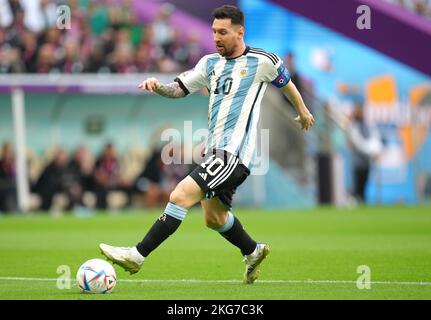 Lionel Messi d'Argentine pendant le match du groupe C de la coupe du monde de la FIFA au stade Lusail, Lusail, Qatar. Date de la photo: Mardi 22 novembre 2022. Banque D'Images